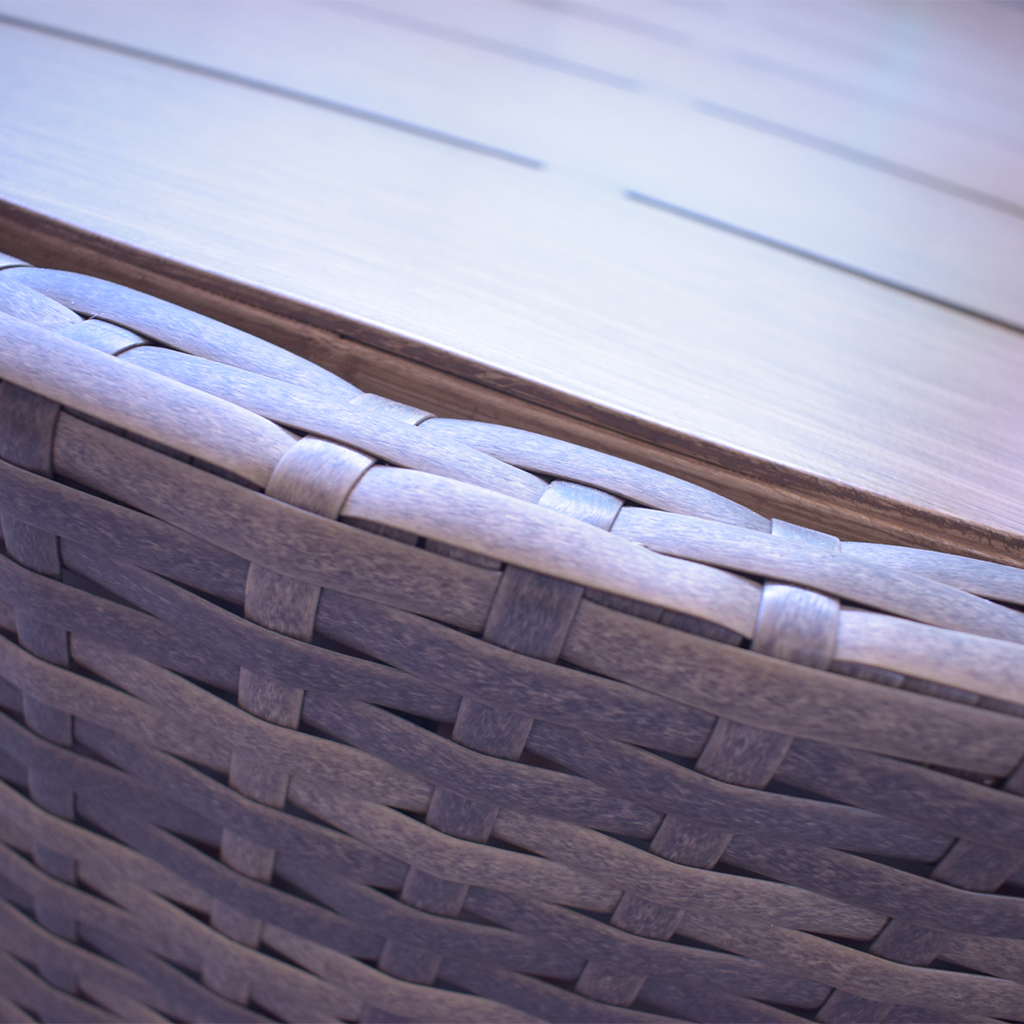 BL5883_c.webp